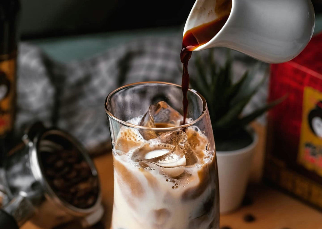 5 Cozy Coffee Recipes to Warm Up Your Autumn